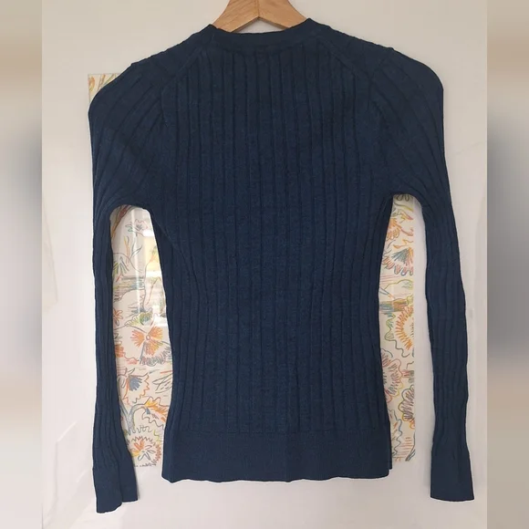 Banana Republic Merino Wool Ribbed Sweater (Teal) - Picture 2 of 5